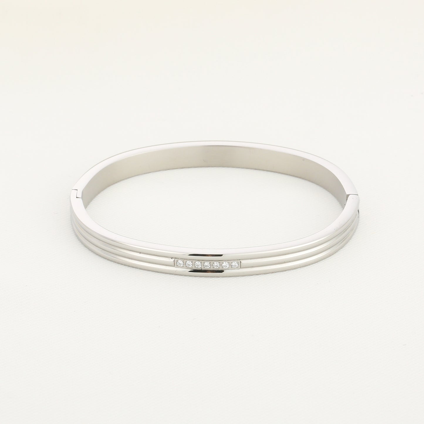 Basic bangle